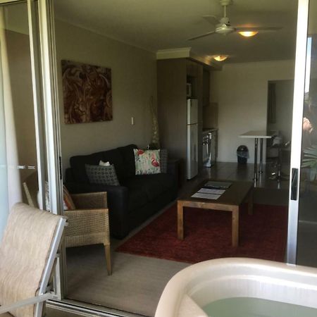 Airlie Central Apartments Airlie Beach Eksteriør bilde