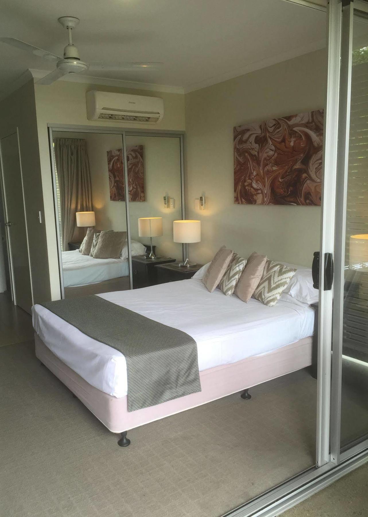 Airlie Central Apartments Airlie Beach Eksteriør bilde